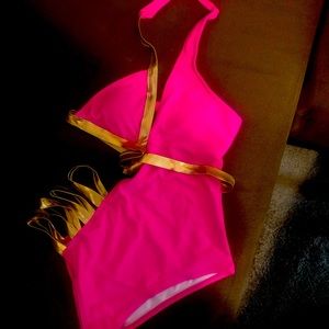 Pink gold one piece swimwear size medium new